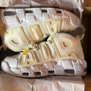 Uptempo Nike Sneakers